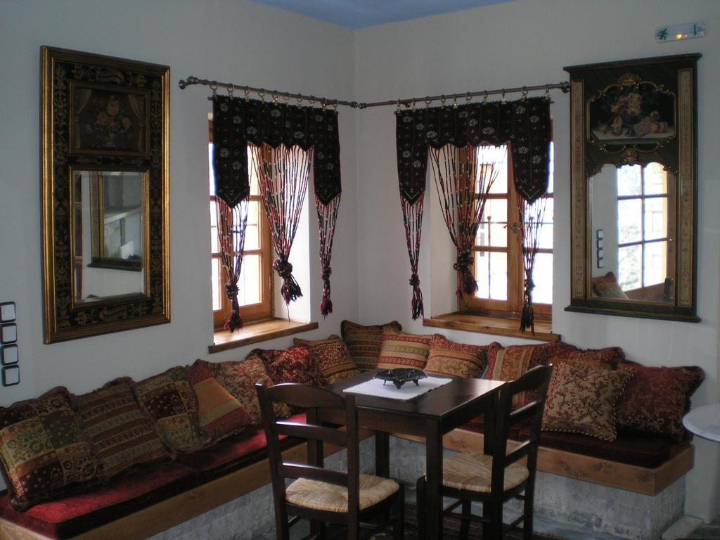 Petradi 1873 Otel Kalarítai Dış mekan fotoğraf