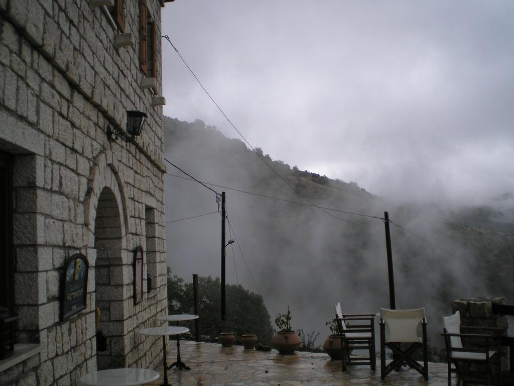 Petradi 1873 Otel Kalarítai Dış mekan fotoğraf
