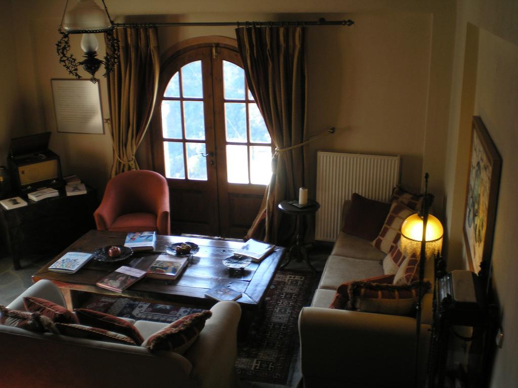 Petradi 1873 Otel Kalarítai Dış mekan fotoğraf