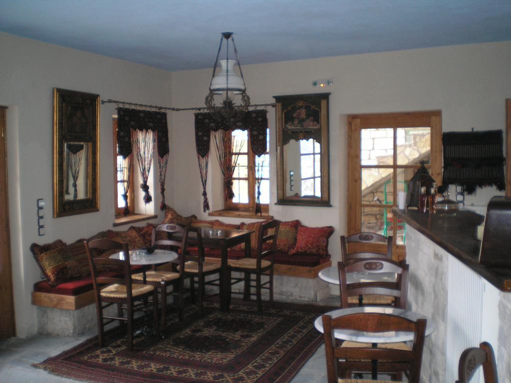 Petradi 1873 Otel Kalarítai Dış mekan fotoğraf